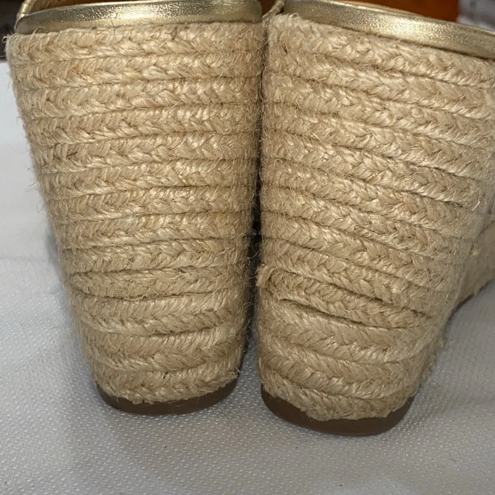 Jack Rogers Gold 4” ESPADRILLE Wedge Sandals with Metallic Sheen Wo size 7.5 EUC